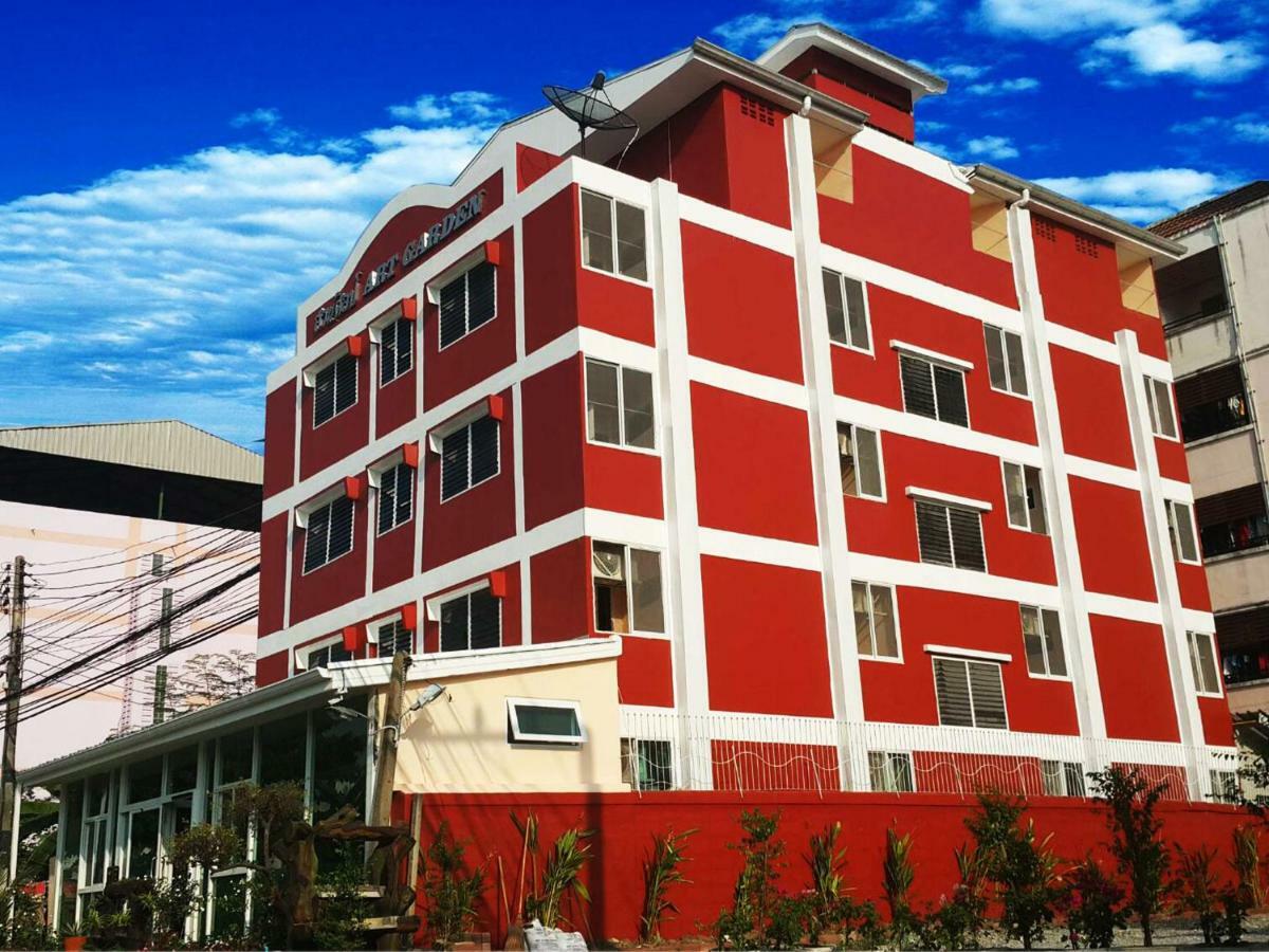Suansin Art Garden Aparthotel Ban Lat Krachaeng Екстериор снимка
